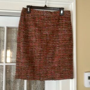 J Crew tweed pencil skirt.  Size 6